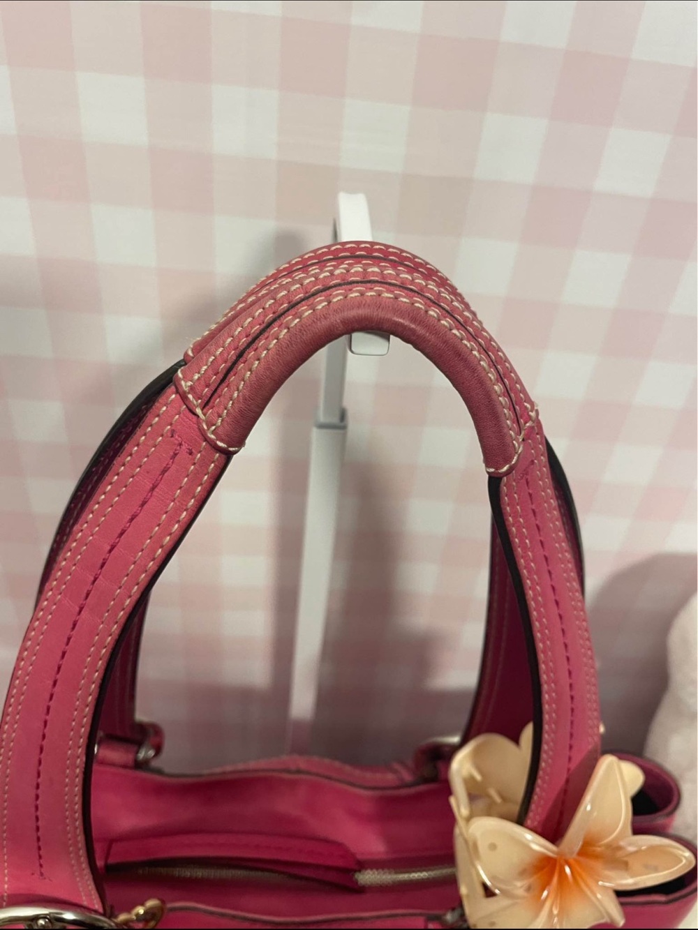 Vintage Coach Pink Leather Soho Tote - Picture 3 of 7